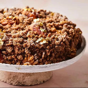 Spice Crumble Cake