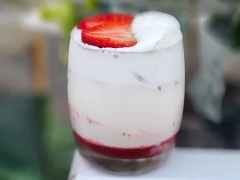 Strawberry Milk Foam