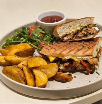 Fajita chicken sandwich